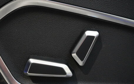 Geely Atlas, 2022 год, 1 980 000 рублей, 8 фотография