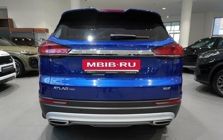 Geely Atlas, 2022 год, 1 980 000 рублей, 3 фотография