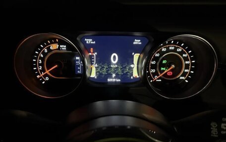 Jeep Wrangler, 2021 год, 6 000 000 рублей, 17 фотография