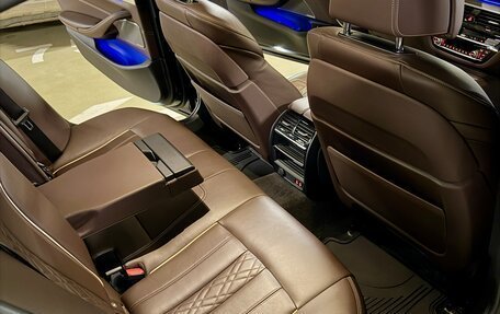 BMW 5 серия, 2019 год, 5 300 000 рублей, 38 фотография