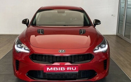 KIA Stinger I, 2021 год, 3 260 000 рублей, 2 фотография