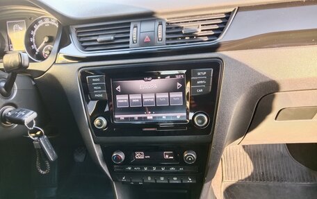 Skoda Rapid I, 2017 год, 1 350 000 рублей, 27 фотография