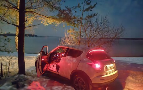 Nissan Juke II, 2014 год, 1 211 000 рублей, 2 фотография