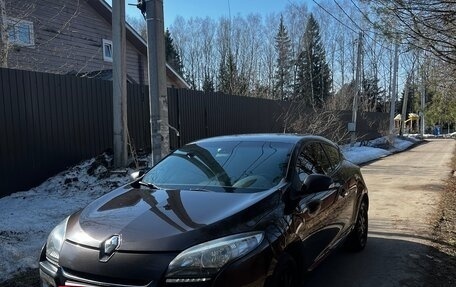 Renault Megane III, 2013 год, 850 000 рублей, 14 фотография