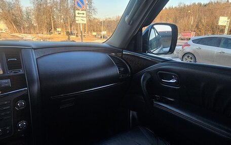 Infiniti QX56, 2012 год, 1 700 000 рублей, 13 фотография