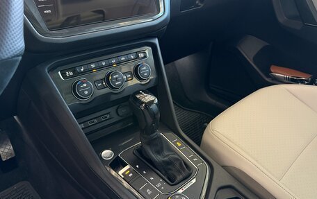 Volkswagen Tiguan II, 2017 год, 2 700 000 рублей, 7 фотография