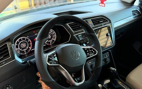 Volkswagen Tiguan II, 2017 год, 2 700 000 рублей, 8 фотография