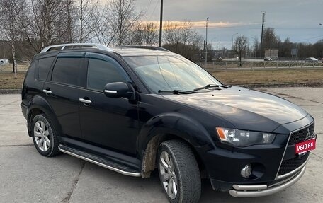 Mitsubishi Outlander III рестайлинг 3, 2010 год, 990 000 рублей, 1 фотография