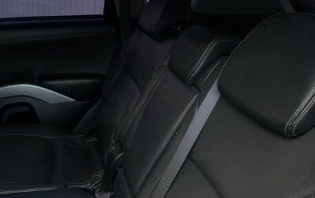 Mitsubishi Outlander III рестайлинг 3, 2010 год, 990 000 рублей, 11 фотография