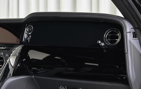 Rolls-Royce Cullinan, 2024 год, 43 200 000 рублей, 7 фотография