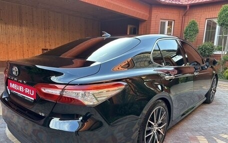 Toyota Camry, 2020 год, 3 100 000 рублей, 7 фотография