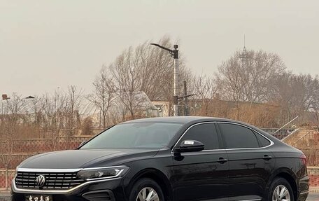 Volkswagen Passat B8 рестайлинг, 2021 год, 1 880 007 рублей, 1 фотография