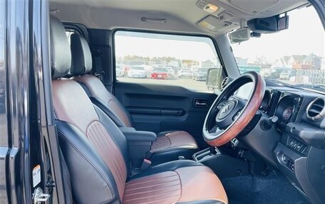 Suzuki Jimny, 2023 год, 8 фотография