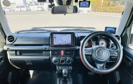 Suzuki Jimny, 2023 год, 10 фотография