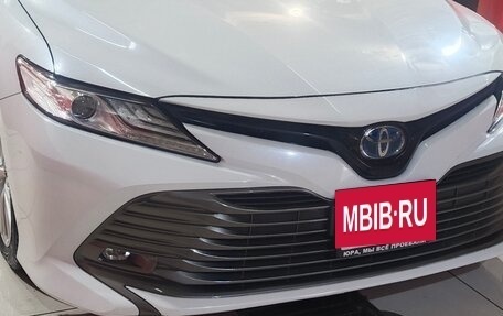 Toyota Camry, 2018 год, 2 750 000 рублей, 6 фотография