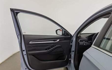 Geely Emgrand, 2025 год, 1 540 000 рублей, 6 фотография