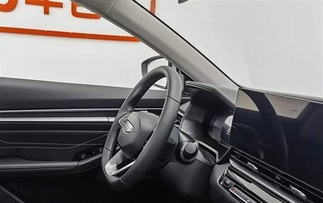 Geely Emgrand, 2025 год, 1 540 000 рублей, 15 фотография