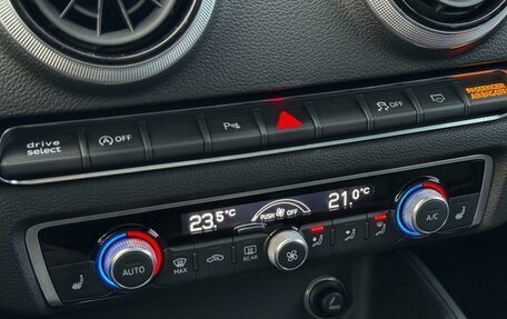 Audi A3, 2018 год, 2 489 000 рублей, 20 фотография