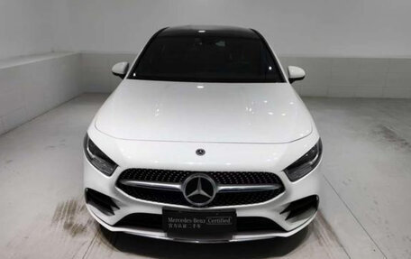 Mercedes-Benz A-Класс, 2022 год, 2 000 000 рублей, 2 фотография