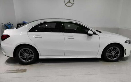 Mercedes-Benz A-Класс, 2022 год, 2 000 000 рублей, 11 фотография