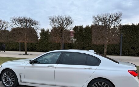 BMW 7 серия, 2016 год, 3 950 000 рублей, 5 фотография