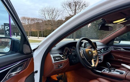 BMW 7 серия, 2016 год, 3 950 000 рублей, 7 фотография