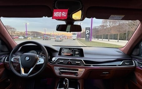 BMW 7 серия, 2016 год, 3 950 000 рублей, 12 фотография