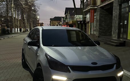 KIA Rio IV, 2017 год, 1 320 000 рублей, 7 фотография