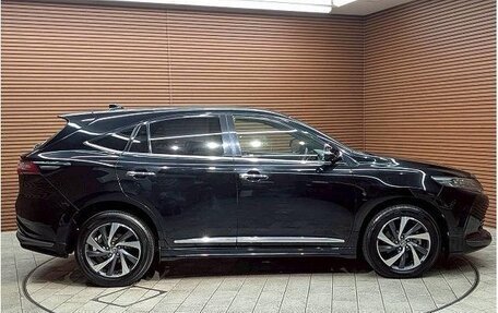 Toyota Harrier, 2020 год, 2 100 000 рублей, 8 фотография
