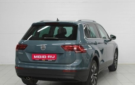 Volkswagen Tiguan II, 2019 год, 2 050 000 рублей, 6 фотография
