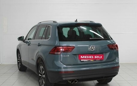 Volkswagen Tiguan II, 2019 год, 2 050 000 рублей, 8 фотография