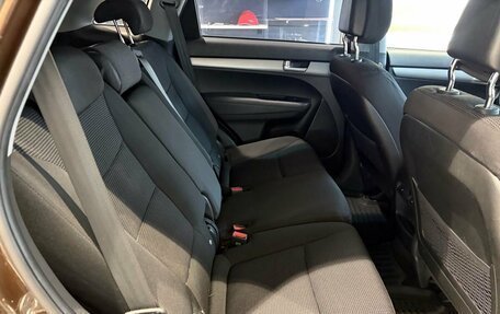 KIA Sorento II рестайлинг, 2015 год, 1 599 000 рублей, 12 фотография