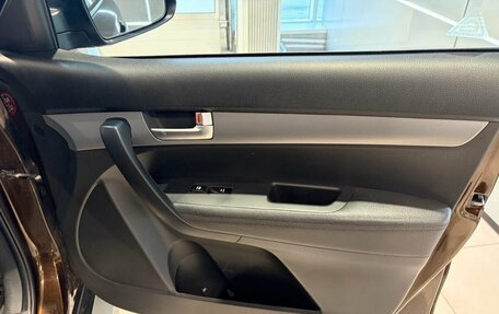 KIA Sorento II рестайлинг, 2015 год, 1 599 000 рублей, 16 фотография