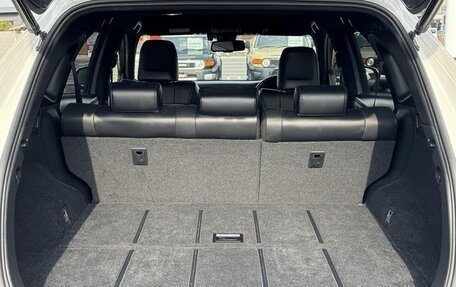 Toyota Harrier, 2020 год, 2 100 000 рублей, 28 фотография