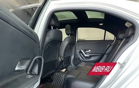 Mercedes-Benz A-Класс, 2022 год, 2 090 000 рублей, 8 фотография