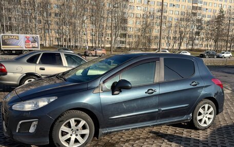 Peugeot 308 II, 2012 год, 550 000 рублей, 2 фотография
