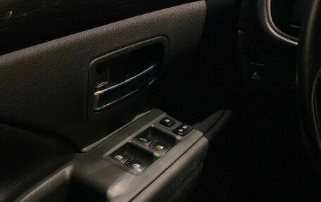 Mitsubishi Outlander III рестайлинг 3, 2017 год, 2 070 000 рублей, 13 фотография