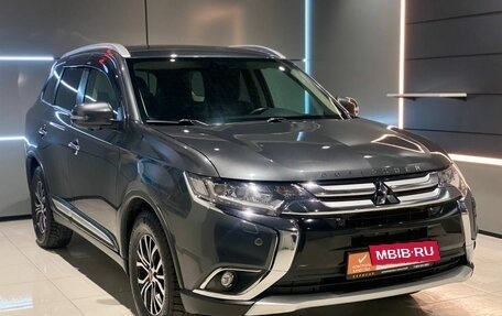 Mitsubishi Outlander III рестайлинг 3, 2017 год, 2 070 000 рублей, 7 фотография