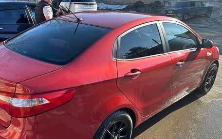 KIA Rio III рестайлинг, 2011 год, 810 000 рублей, 3 фотография