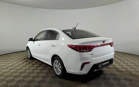 KIA Rio IV, 2018 год, 1 350 000 рублей, 8 фотография