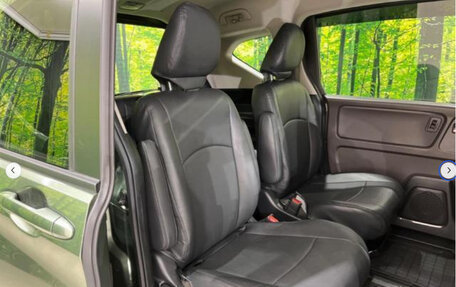 Honda Freed II, 2022 год, 1 270 000 рублей, 4 фотография