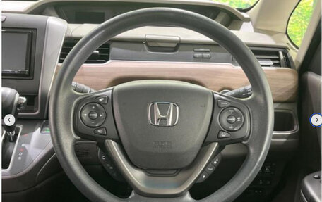 Honda Freed II, 2022 год, 1 270 000 рублей, 6 фотография