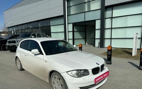 BMW 1 серия, 2010 год, 799 000 рублей, 3 фотография
