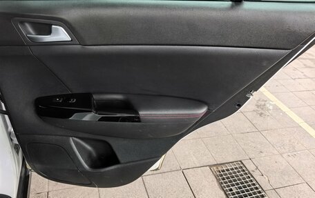 KIA Sportage IV рестайлинг, 2021 год, 2 560 000 рублей, 21 фотография