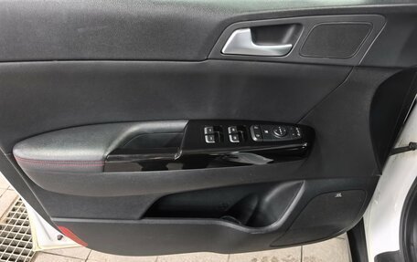 KIA Sportage IV рестайлинг, 2021 год, 2 560 000 рублей, 18 фотография