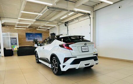 Toyota C-HR I рестайлинг, 2018 год, 2 479 000 рублей, 4 фотография