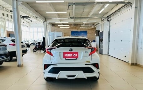 Toyota C-HR I рестайлинг, 2018 год, 2 479 000 рублей, 5 фотография