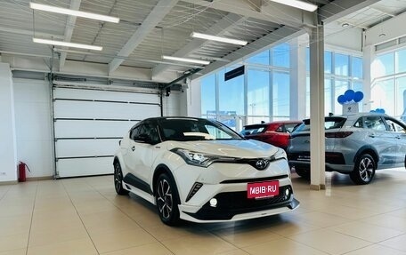 Toyota C-HR I рестайлинг, 2018 год, 2 479 000 рублей, 8 фотография