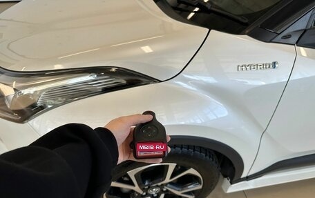 Toyota C-HR I рестайлинг, 2018 год, 2 479 000 рублей, 20 фотография