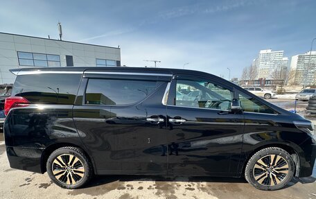 Toyota Alphard III, 2019 год, 8 200 000 рублей, 4 фотография